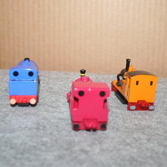 Vtg. (3) Thomas Tank Engine & Friends Diecast Magnetic Trains Ertl Lot 2 1990's - Picture 8 of 9